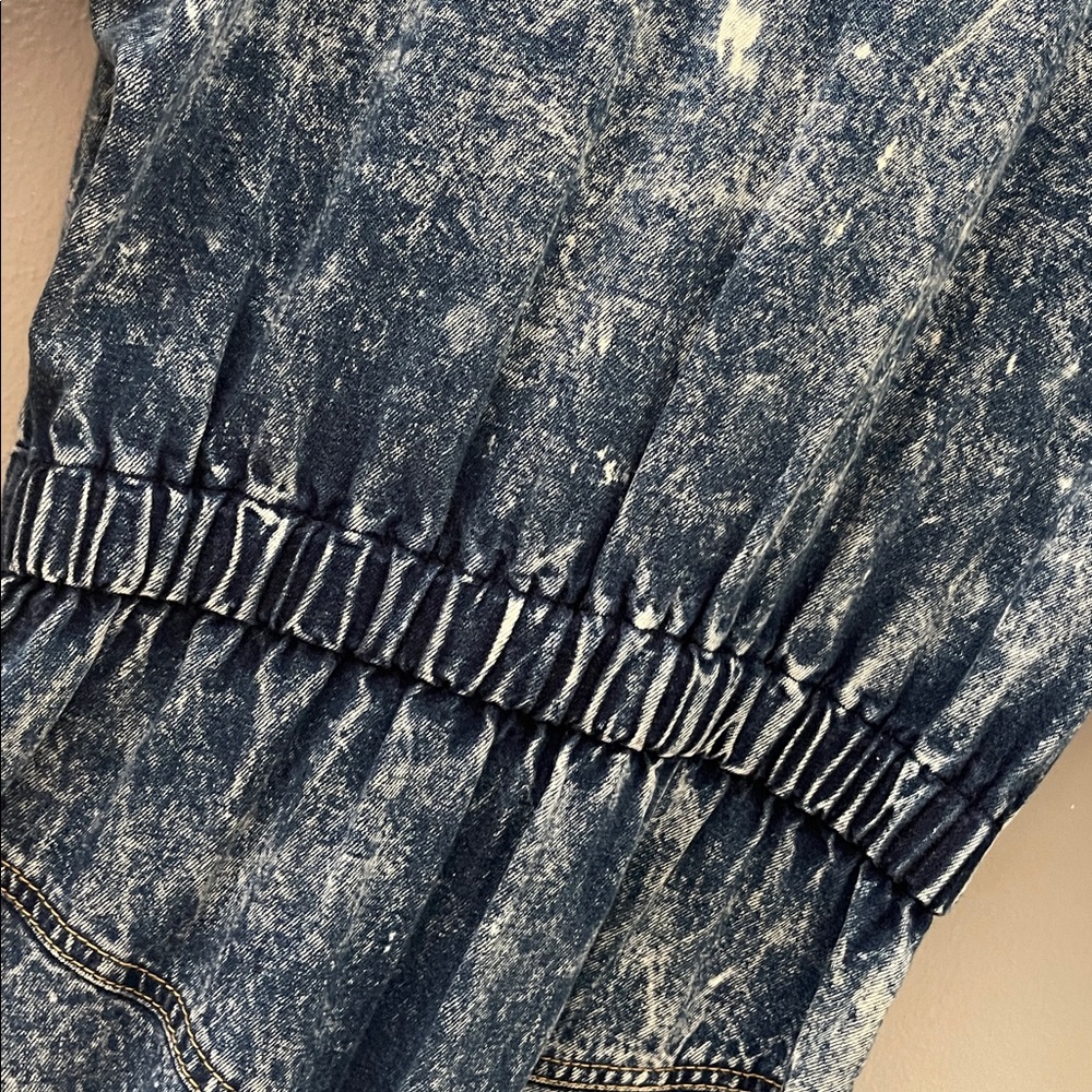Vintage acid washed Jean dress - Picture 9 of 10